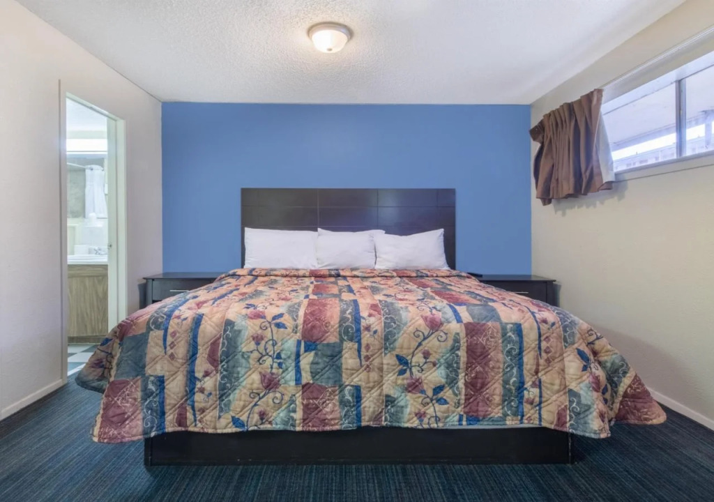 Knights Inn Fort Worth