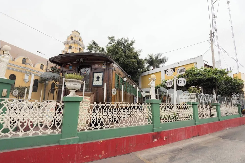 Cozy 2BR - Heart of Barranco - Walk to Everywhere