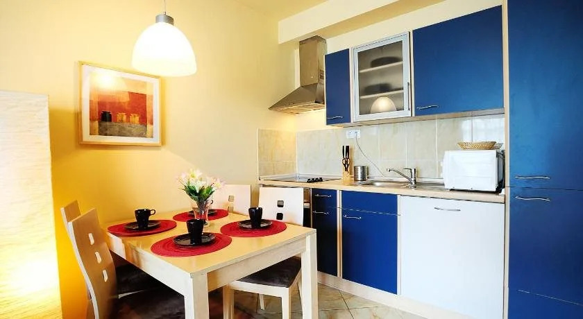 Leda Apartments