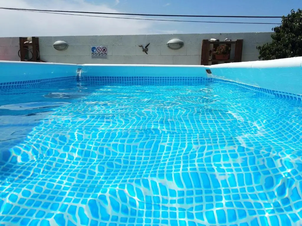 Casa Enric , con zona infantil, piscina y parking privado