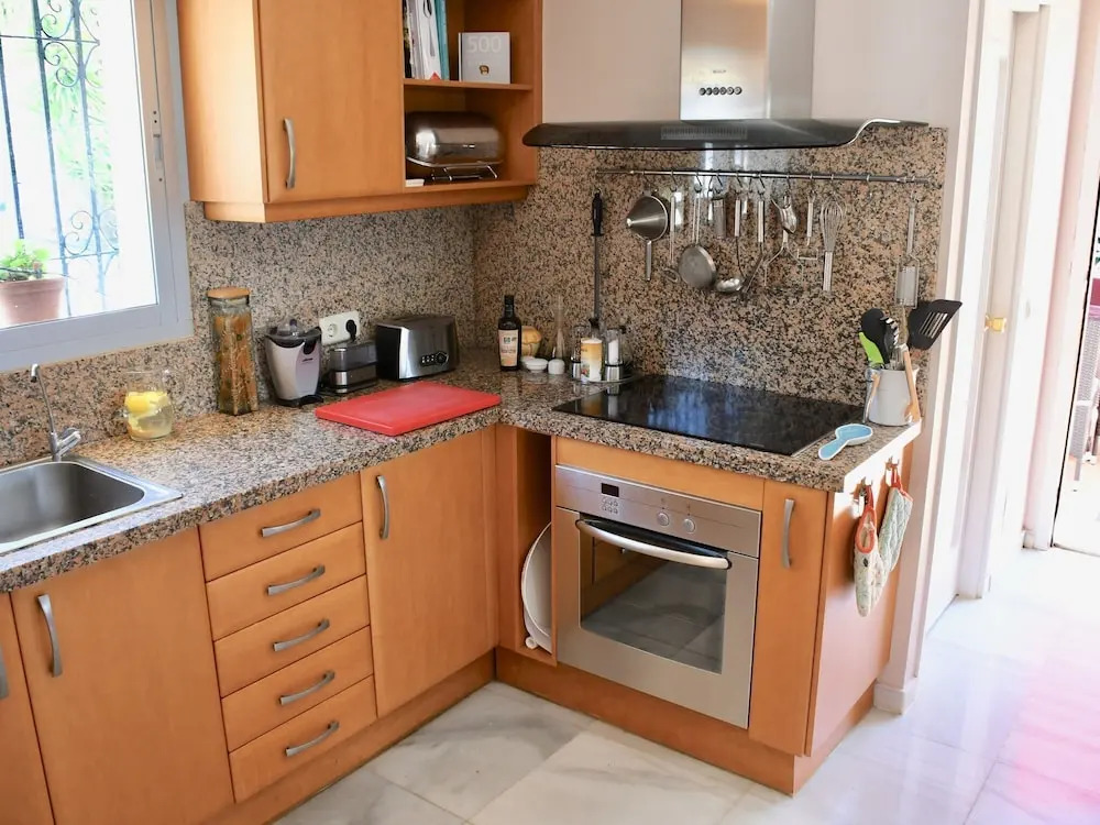 Apartment in Beautiful Villa With Communal Swimming Pool