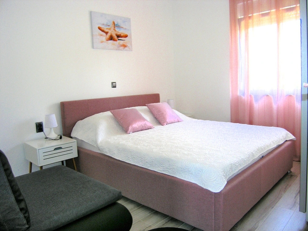 Apartment Ante