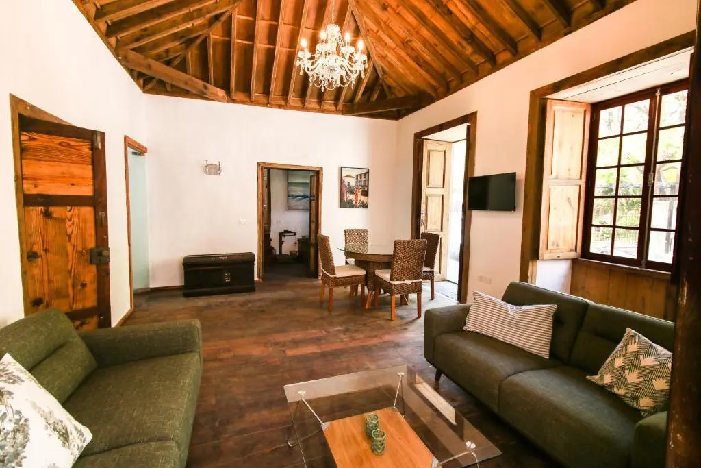 Casa 1820 by Rural La Palma