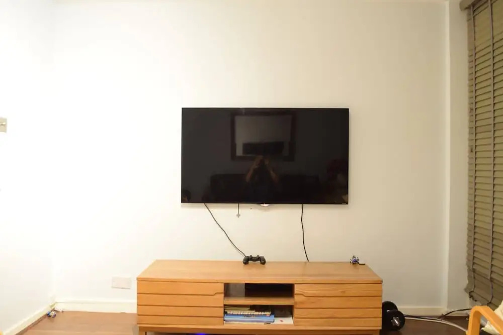 Homely 2 Bedroom House in Greenwich
