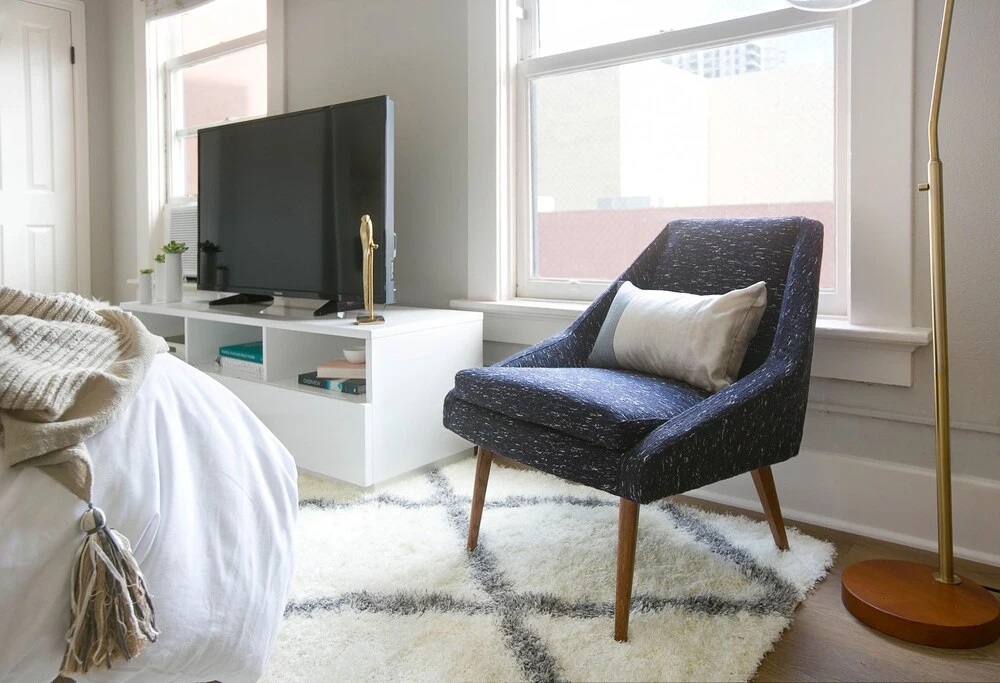 Chic Gaslamp Quarter Suites by Sonder