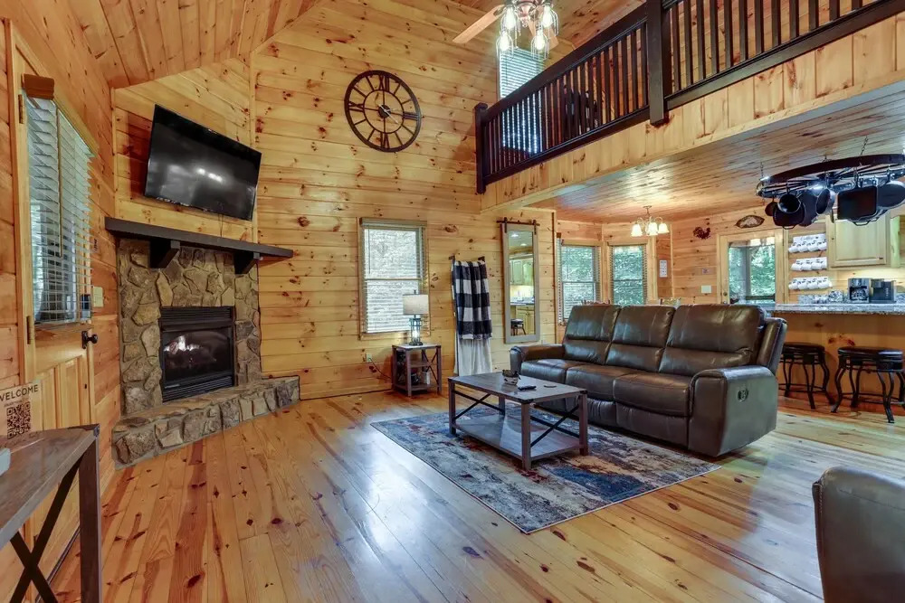 Ellijay Cabin Rental w/ Hot Tub & Resort Amenities