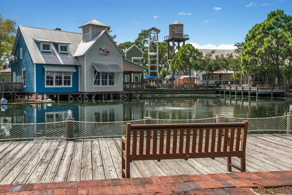 Sandestin Market Street