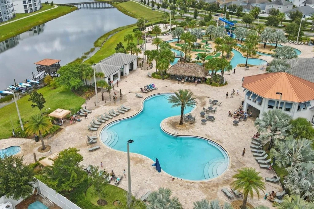 4 Bedroom/3 Bathroom Storey Lake (2849SS), Kissimmee, US