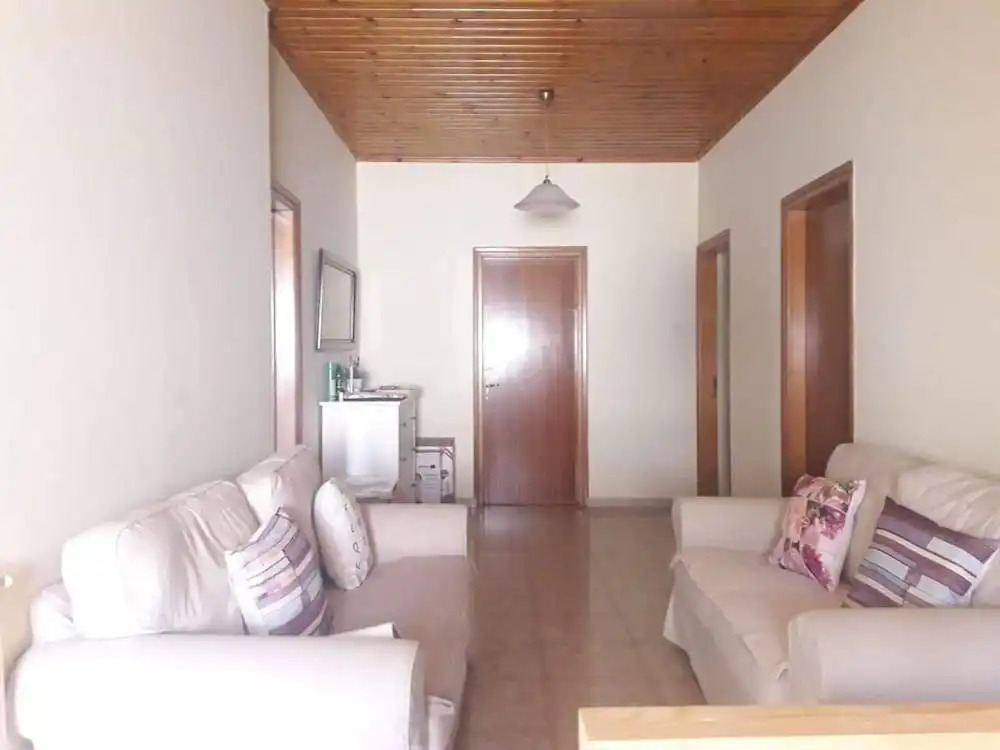 Immaculate 4-bed Apartment in Larnaca