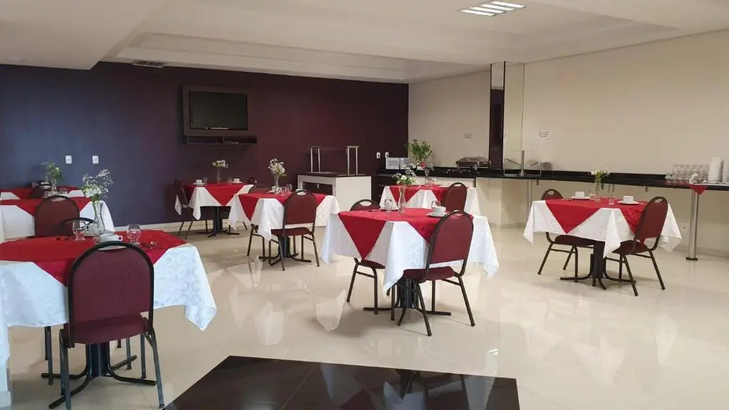 LH Plaza Hotel