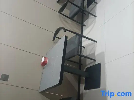 Shu Mei Business Hotel