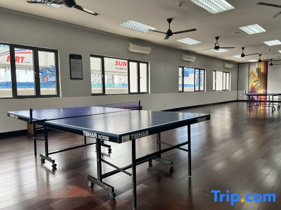 R&F -- Near SG & CIQ Link Bridge & Mall #Studio1B #4 pax by Cowidea