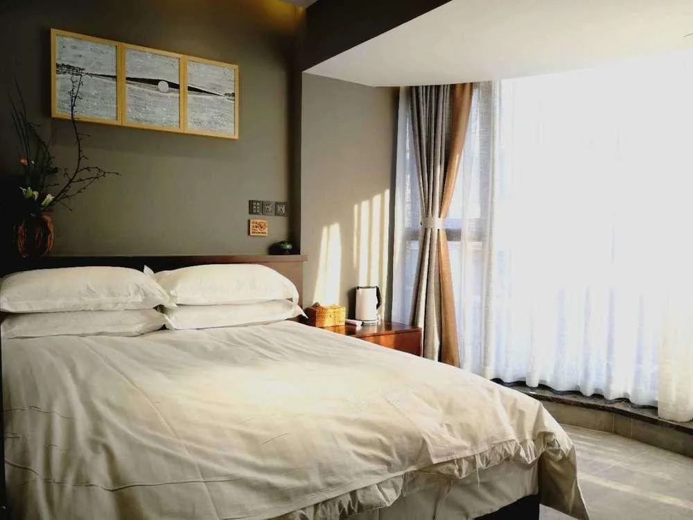 Westlake Phoenixtree Homestay