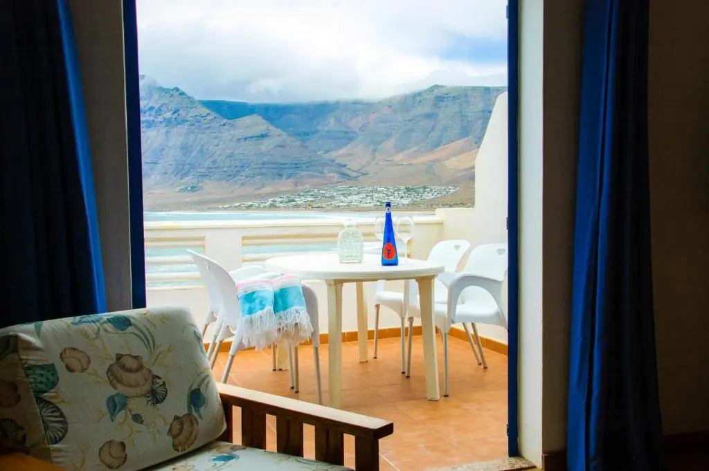 Seaview Famara 1