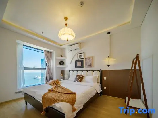 Yuepeng Boutique Apartment (Dalian Harbour Plaza)