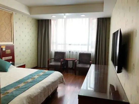 Dongfen Hotel (Pingyang Shuitou)