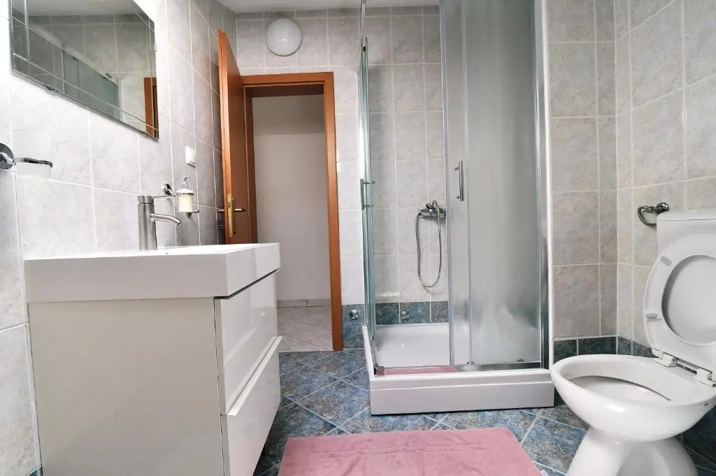 Apartments Luni
