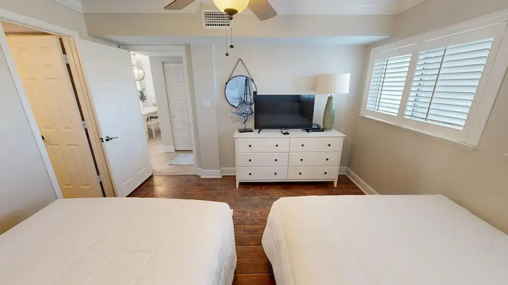 Beach House 301a 2 Bedroom Condo