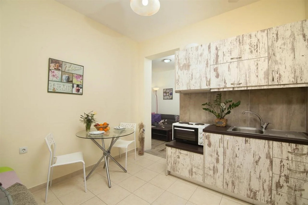 Home Suites