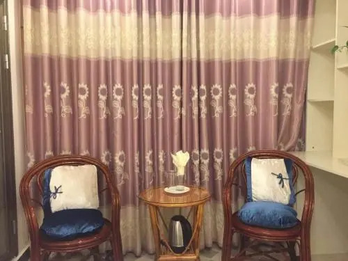 Manifeng Apartment Hotel