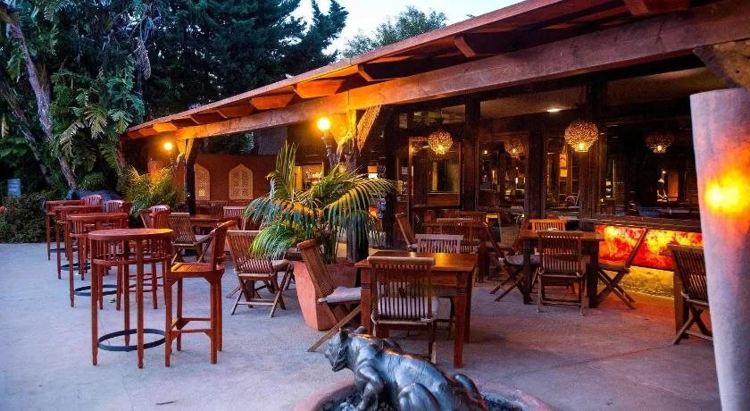 Chillout Hotel Tres Mares