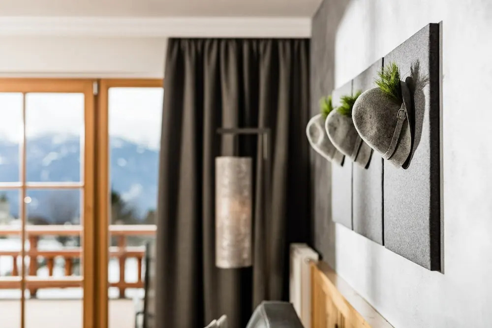 SONNENBERG Panorama Dolomites Wellbeing