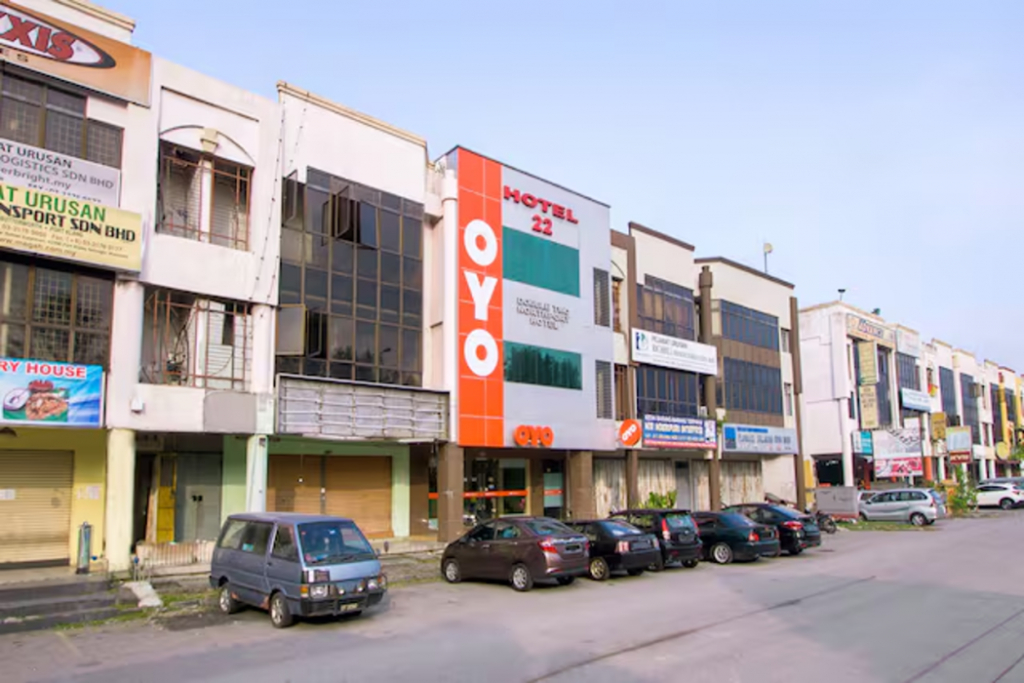 OYO 89842 Hotel 22, Northport