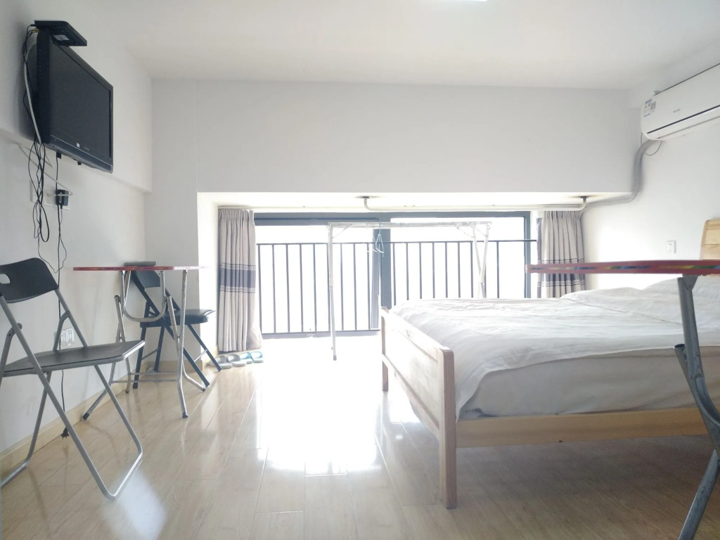 Yunzu Aparthotel (Huanlegu Branch)