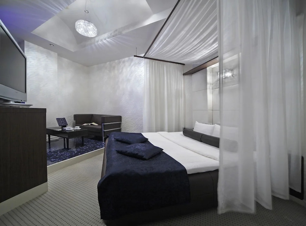 Design Hotel W Zip Club