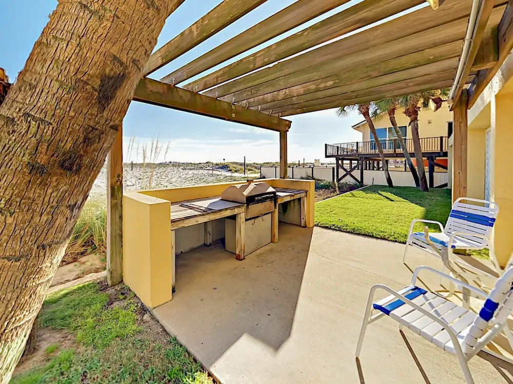 615 W Beach Blvd Condo Unit 3G