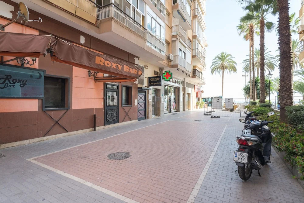 LU&CIA City Beach Malagueta 2