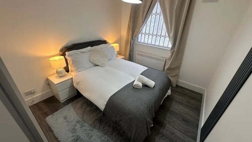Apartment - Sleeps 6 - City Base - District Line