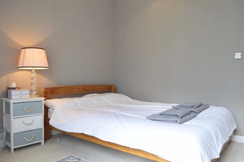 2 Bedroom Apartment By The Sea