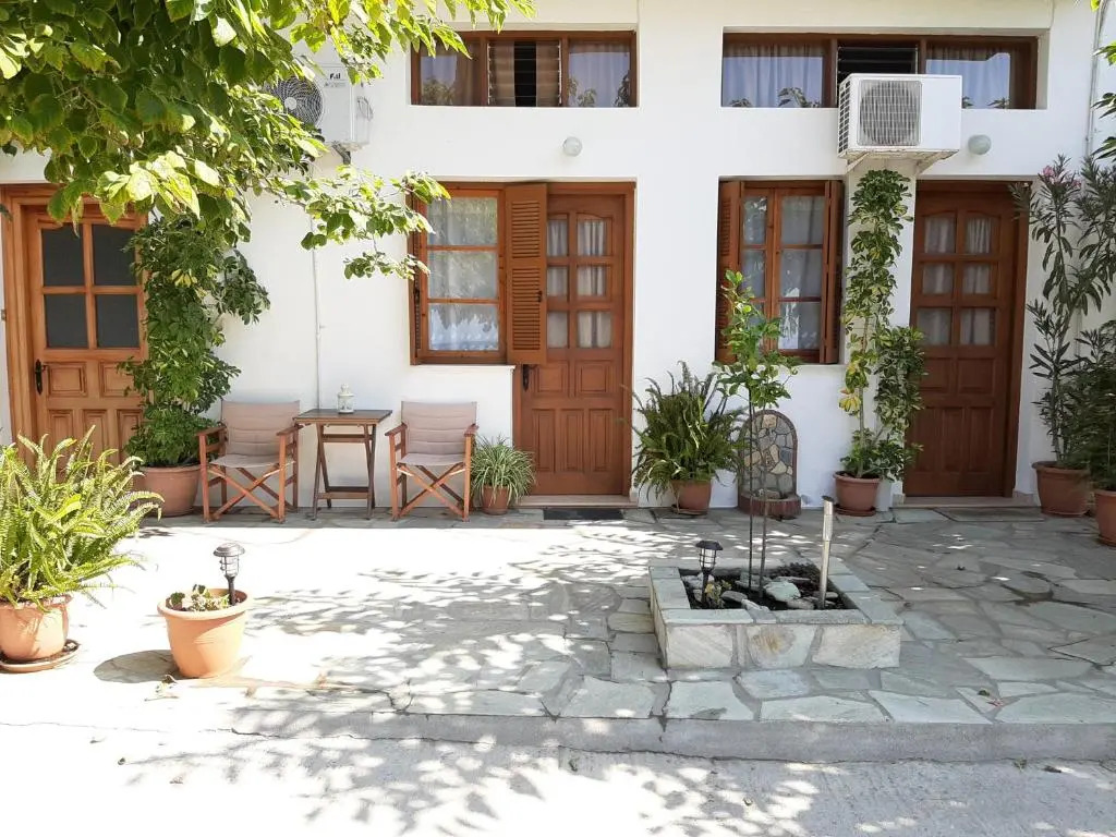 Melia studio 2 seafront apartment