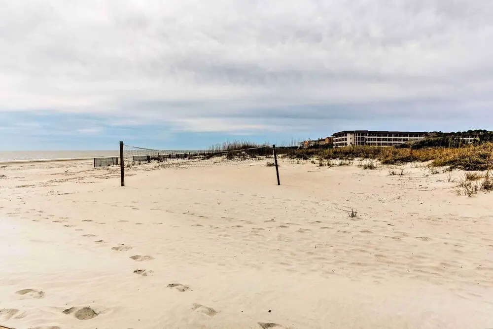 On-site Beach Access: Hilton Head Island Condo