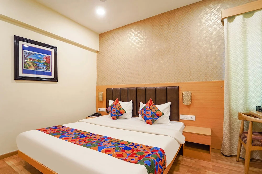 Fabhotel Tangerine Suites