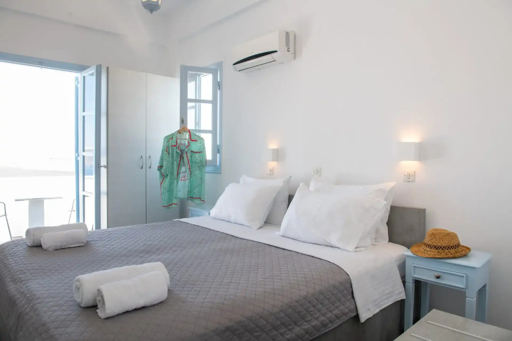 Blu Rooms Santorini