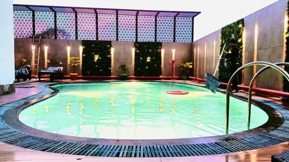 Surasena Regal Vista Agra