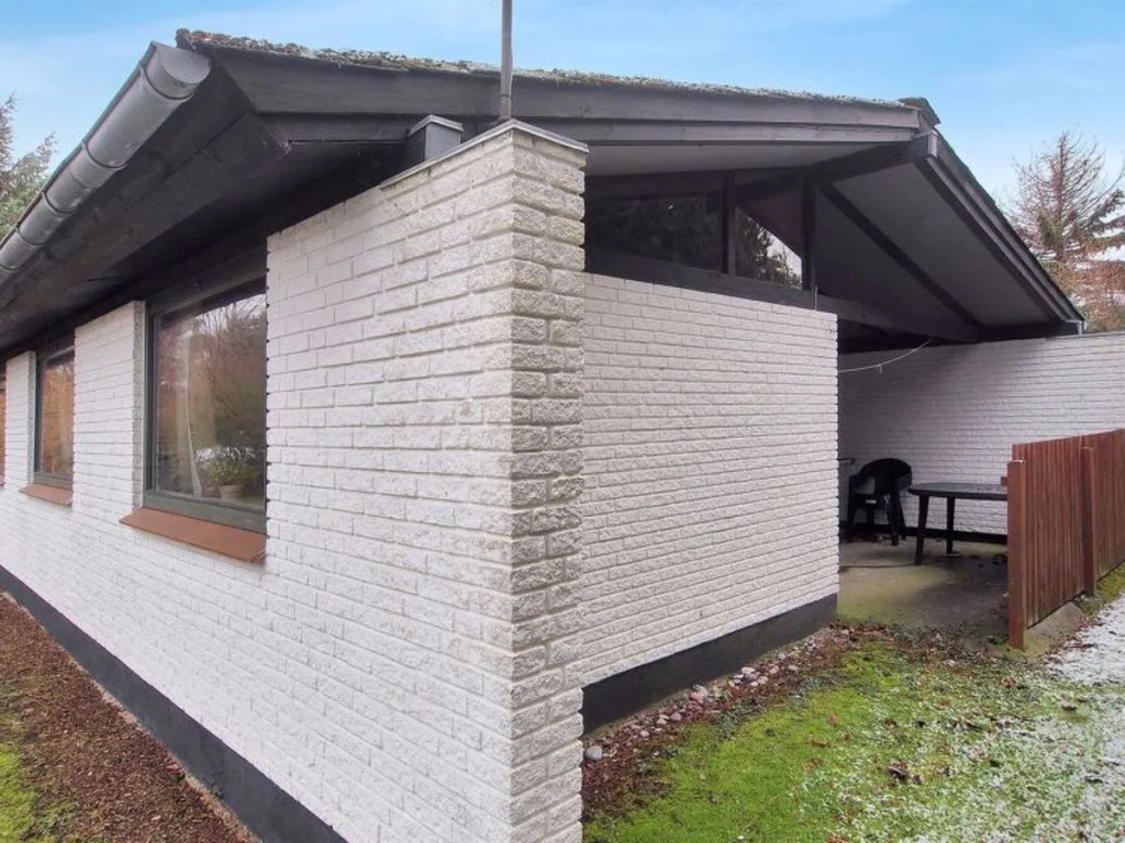 "Tjara" - 600m from the sea in Lolland, Falster and Mon