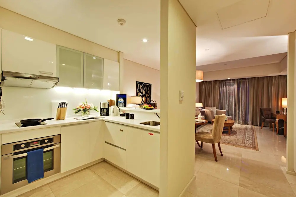 Oakwood Premier Manila