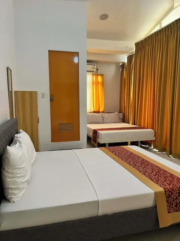 Legends Hotel & Restaurant - Lemery and Taal