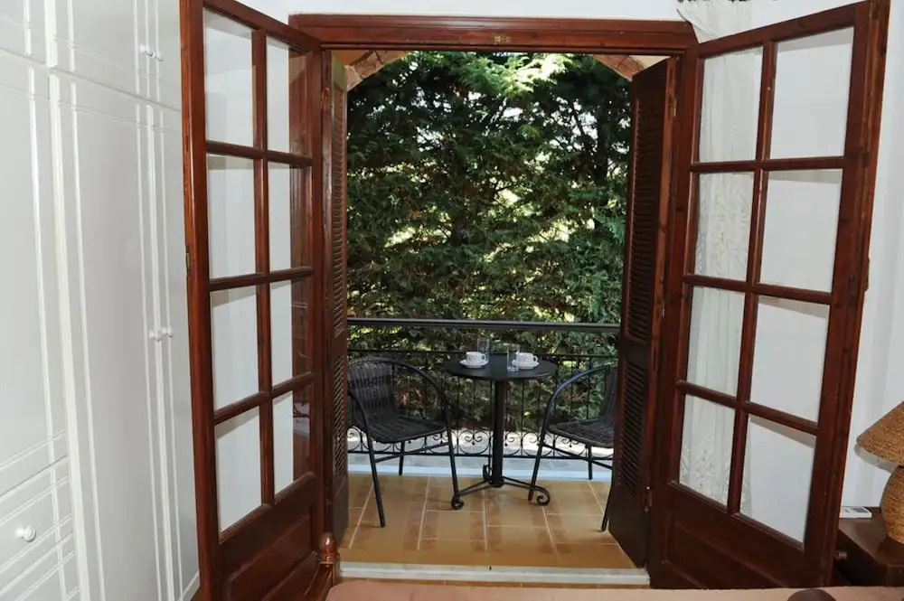 Comfy studio with yard 100m to the beach