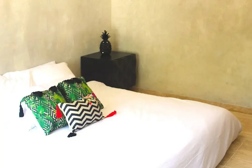 New One Br Apartment for Up To 4, Grill & Pool At the Common Rooftop