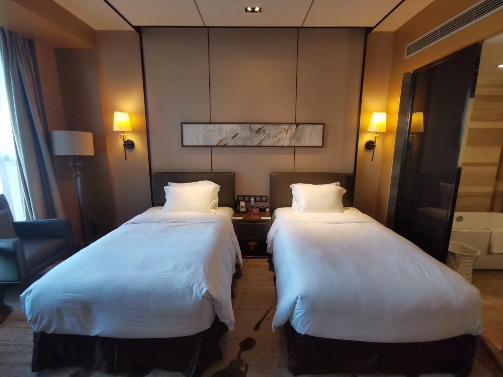 Crowne Plaza Tianjin Meijiangnan by IHG