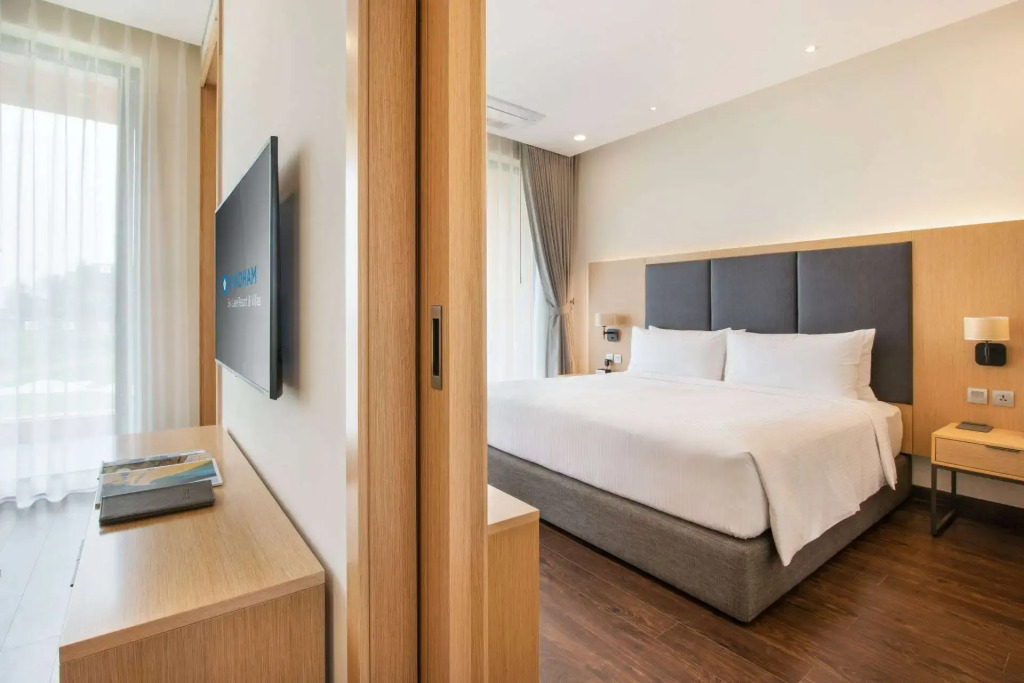 Wyndham Sky Lake Resort And Villas