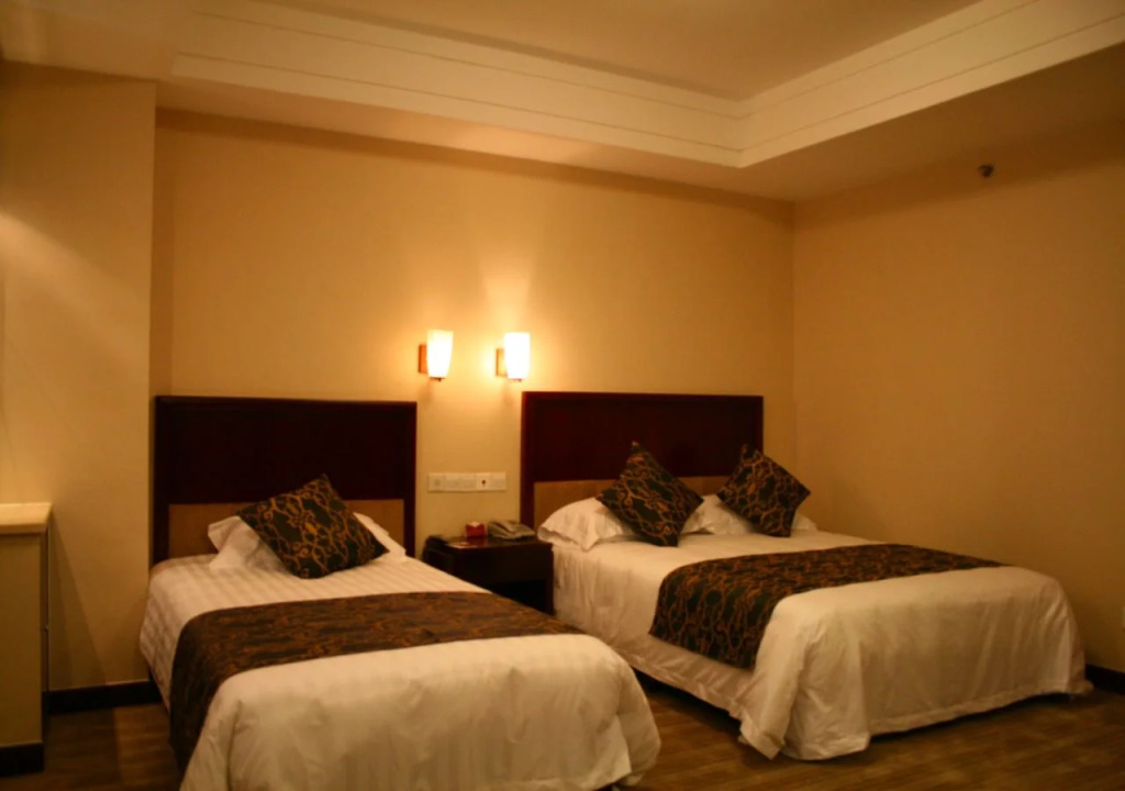 Tiantian Holiday Hotel