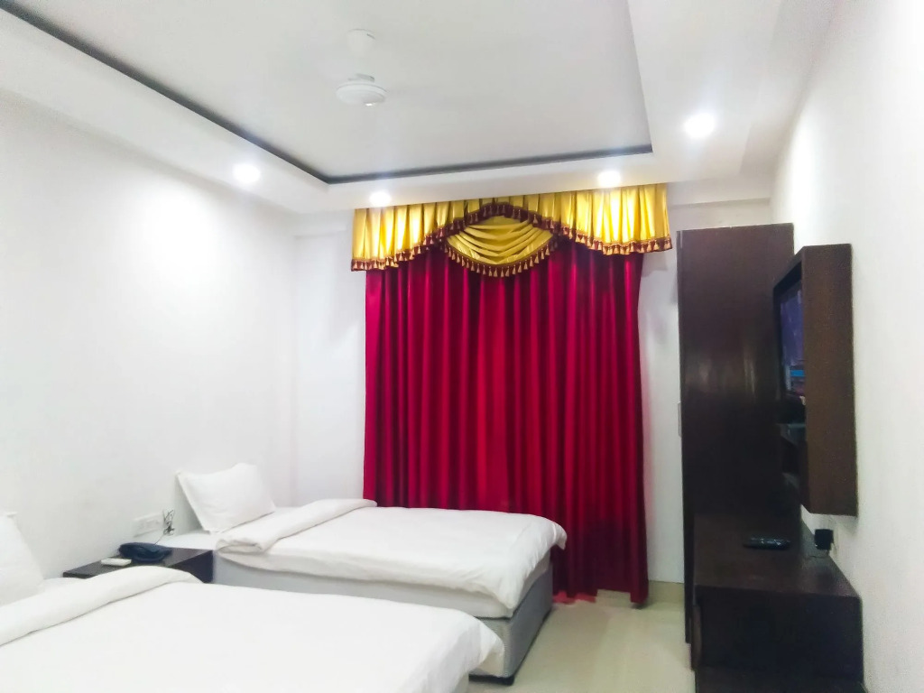 Hotel Seven Inn Bodhgaya