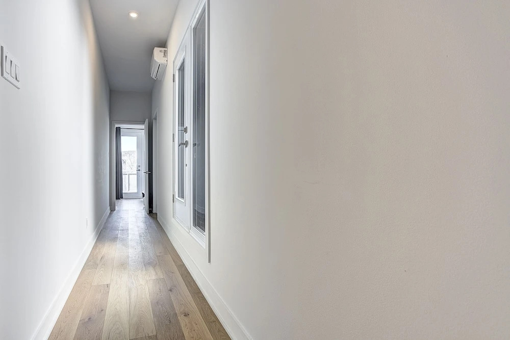 Destination Stays Little Burgundy DT MTL