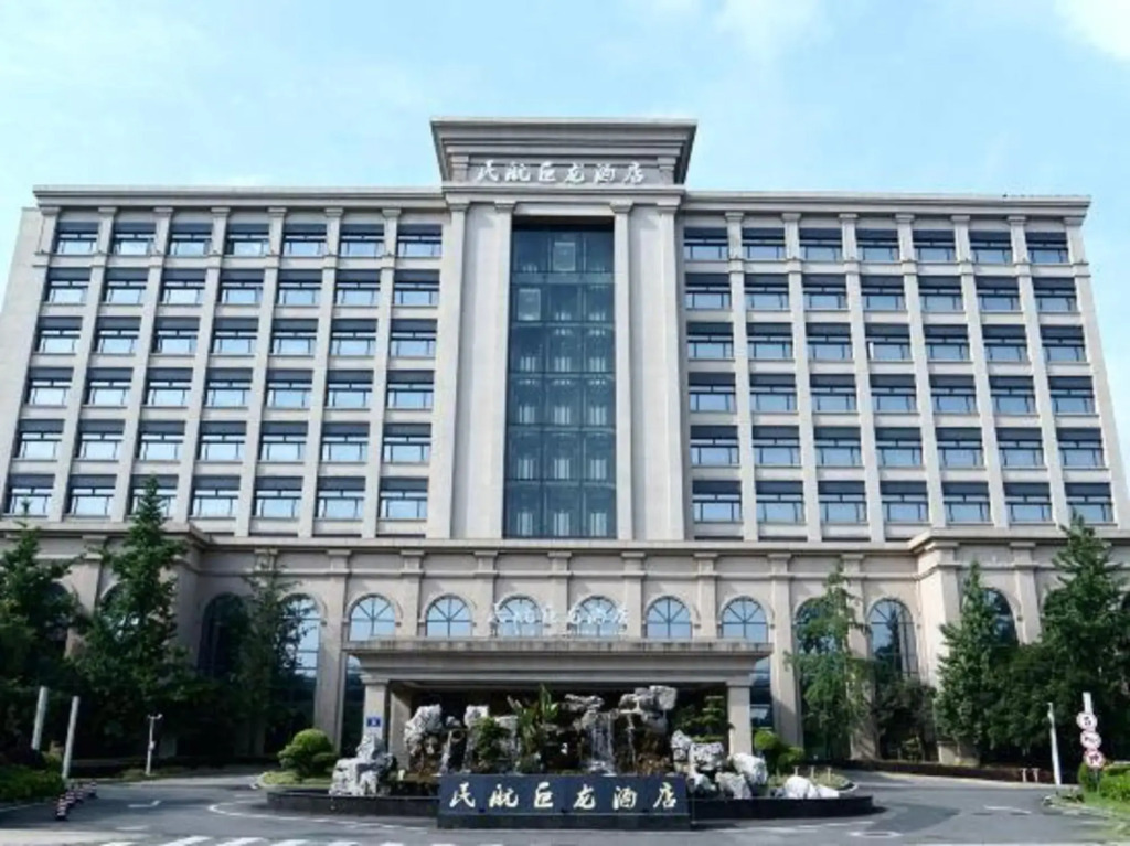Minhang Julong Hotel