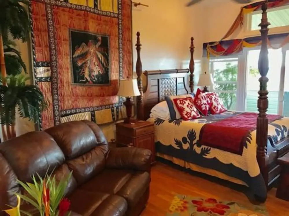 The Bay House House Bed and Breakfast